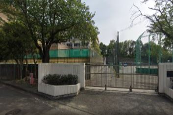 茅ヶ崎市菱沼一丁目 中古戸建 中学校