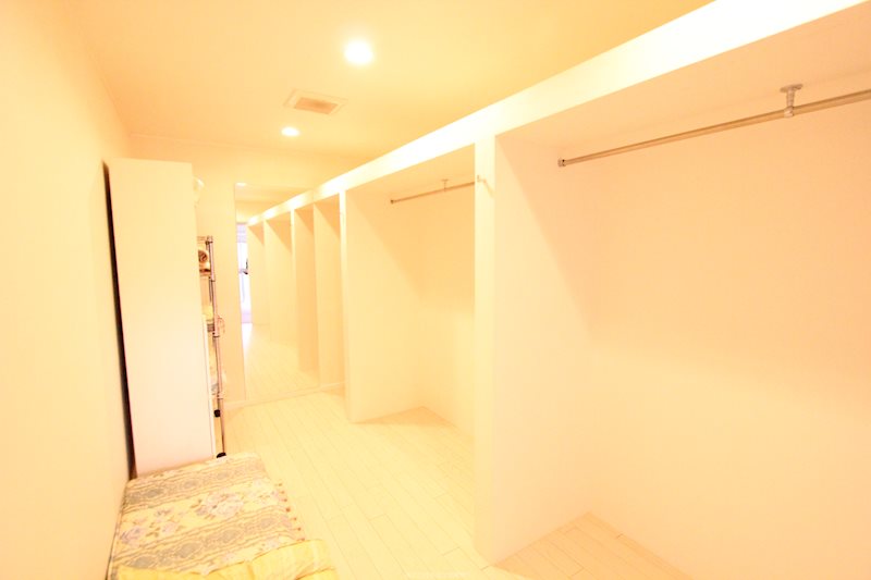 大磯中古戸建 内観写真（収納）
